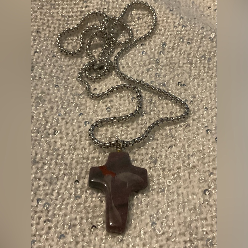 ⬛️New Unisex Agate Semi Precious Stone Religious Cross Necklace, Calming Stone